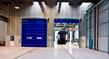 Porte rapide IRIDIUM DOORS: Efficienza e design per la tua azienda