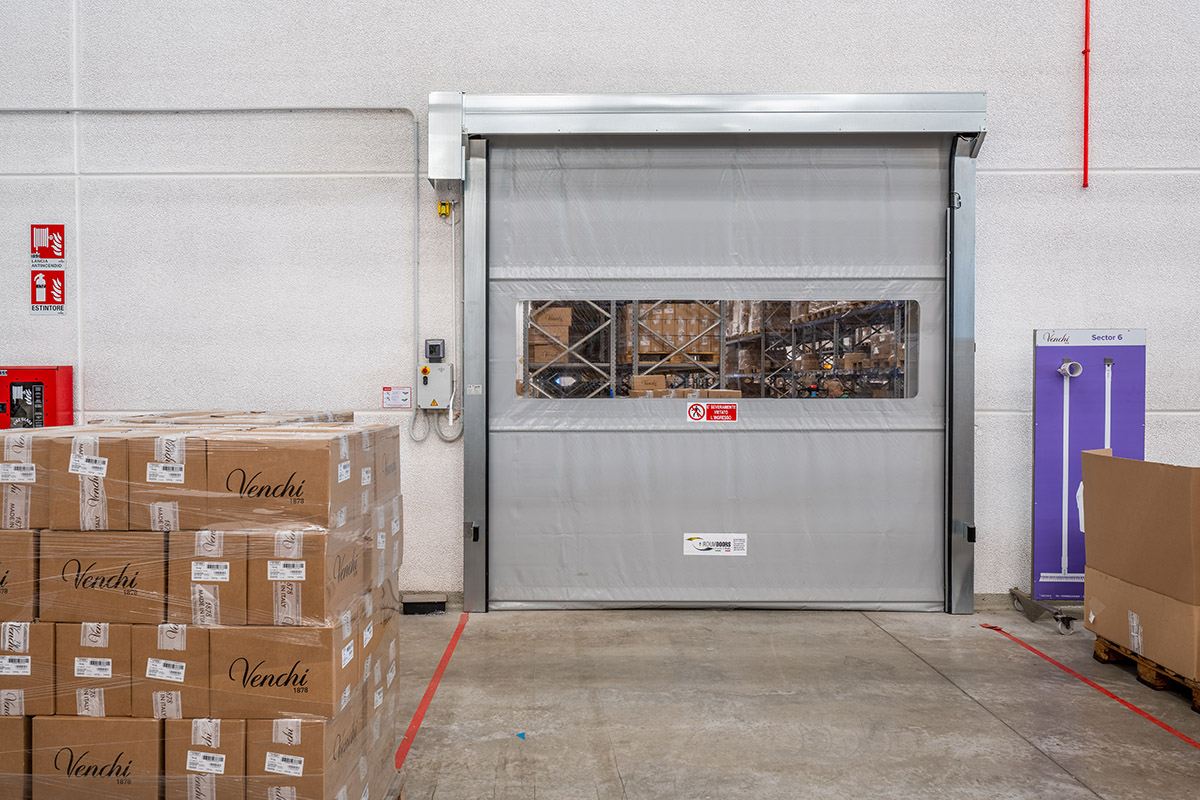 Quando è necessario essere efficienti, scegliete le porte rapide IRIDIUM DOORS